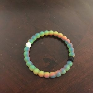 Rainbow lokai